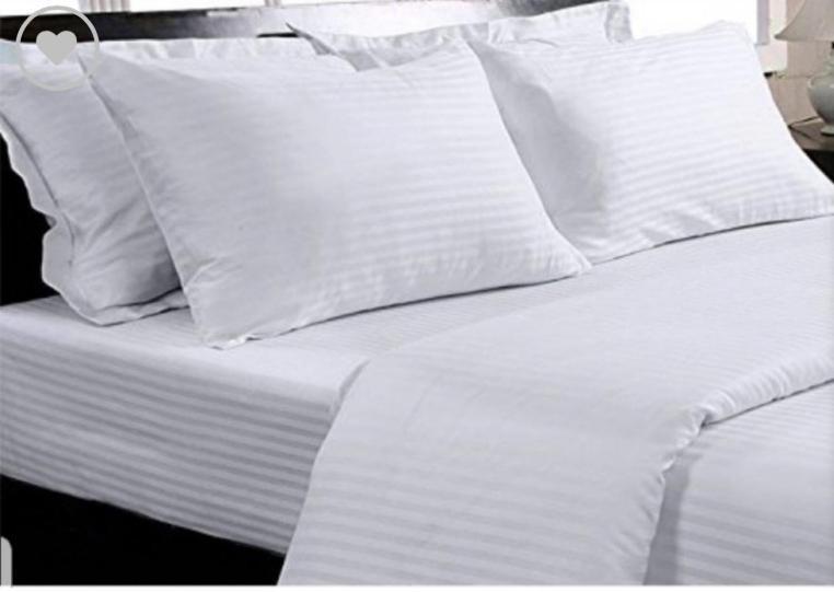 Lora Apartment,Free Private Parking, Self Check In,1 Como Luaran gambar
